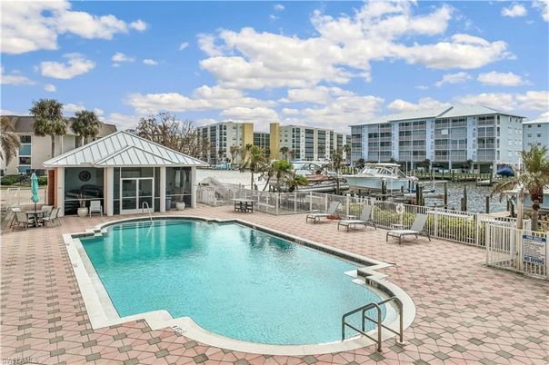 Exterior, Pool, Water