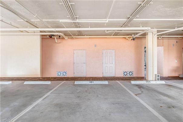 Garage, Interior