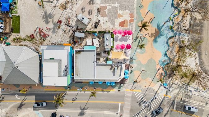 Exterior, Drone