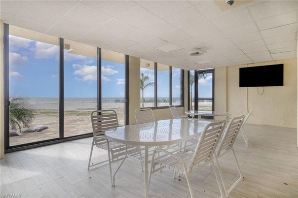 Dining room, Interior, Water, Wood Texture Flooring