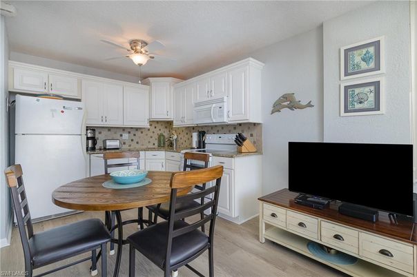Dining room, Interior, Kitchen, Wood Texture Flooring