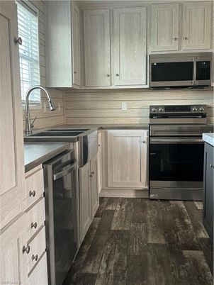 Interior, Kitchen, Stainless Steel Appliances, Wood Texture Flooring
