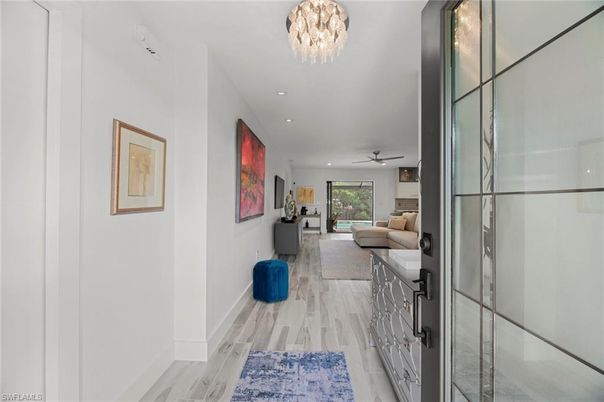 Chandelier, Interior, Living room, Recessed Lighting, Wood Texture Flooring