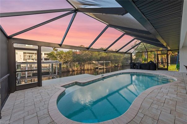 Glass Ceilings, Interior, Pool, Sun Room, Water