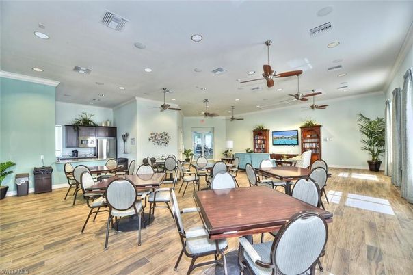 Dining room, Interior, Kitchen, Recessed Lighting, Stainless Steel Appliances, Wood Texture Flooring