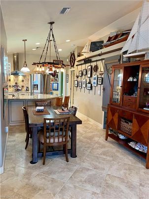 Dining room, Interior, Kitchen, Pendant Lights, Recessed Lighting