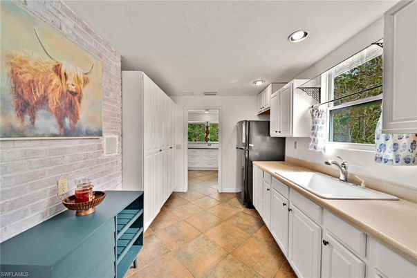 Interior, Kitchen, Recessed Lighting, Stone Walls