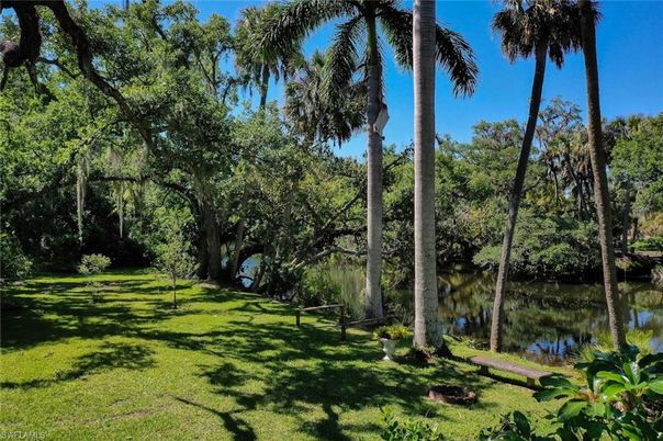 Backyard, Exterior, Lake
