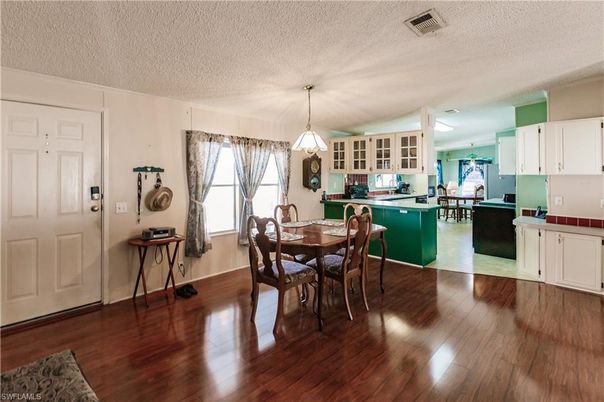 Dining room, Interior, Kitchen, Pendant Lights, Wood Texture Flooring