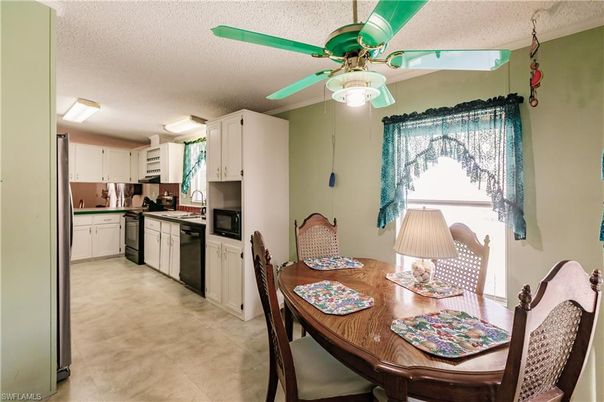 Dining room, Interior, Kitchen