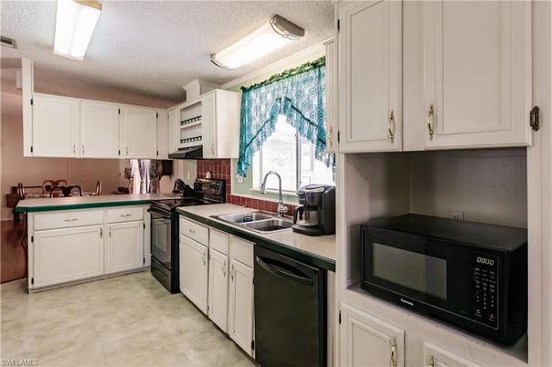 Interior, Kitchen