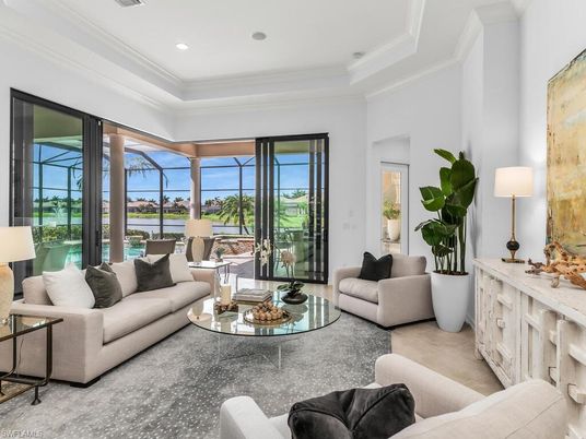 Interior, Living room, Recessed Lighting, Water