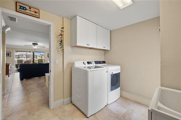 Interior, Washer