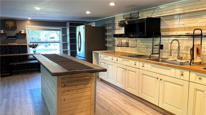 Interior, Kitchen, Recessed Lighting, Wood Texture Flooring