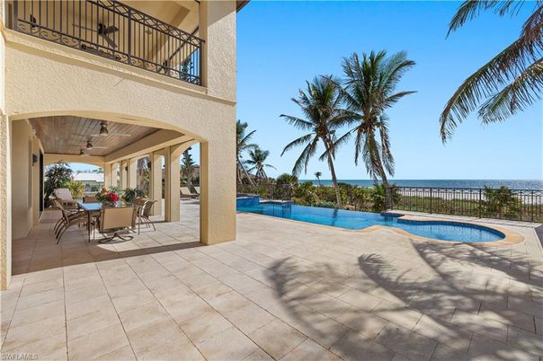 Exterior, Pool, Water