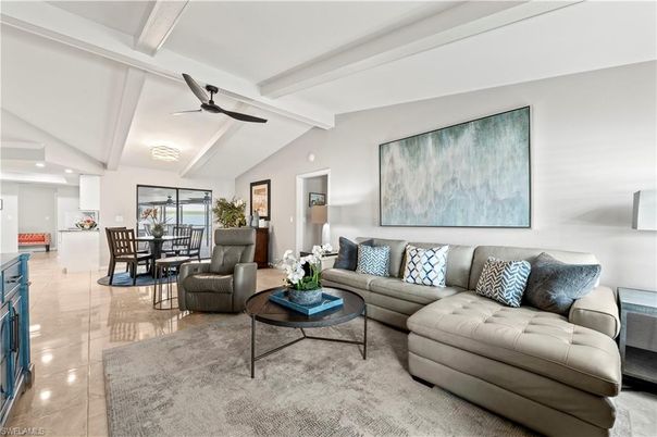 Dining room, Interior, Living room, Recessed Lighting