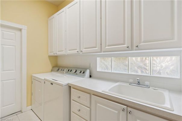 Interior, Washer