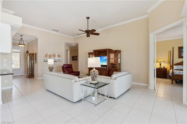 Interior, Living room, Pendant Lights