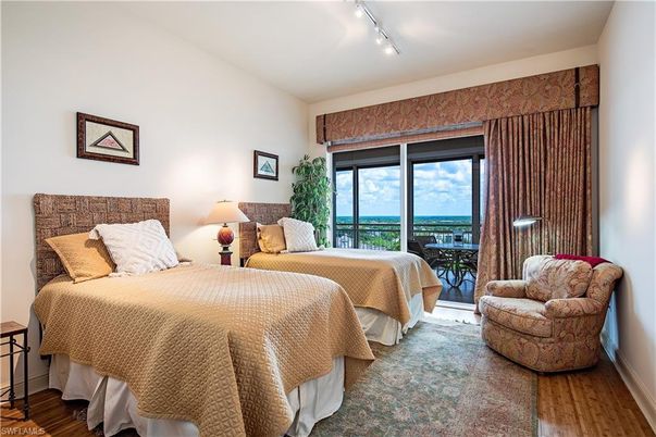 Bedroom, Interior, Water, Wood Texture Flooring