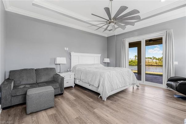 Bedroom, Interior, Water, Wood Texture Flooring