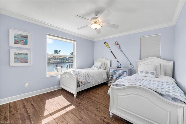Bedroom, Interior, Water, Wood Texture Flooring