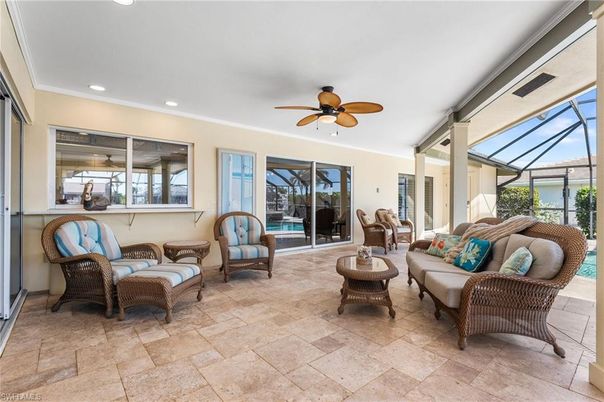 Interior, Living room, Recessed Lighting, Sun Room