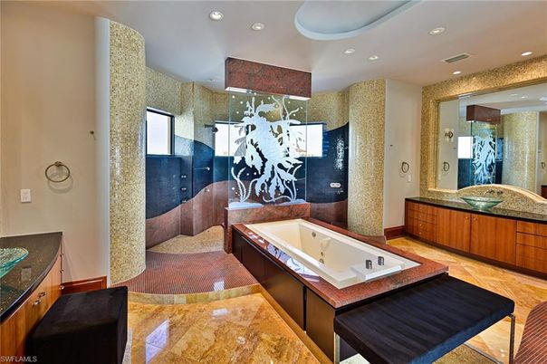 Bathroom, Interior, Recessed Lighting