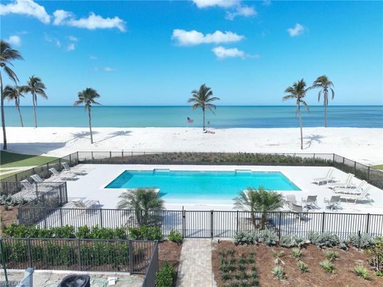 Exterior, Lake, Pool, Water