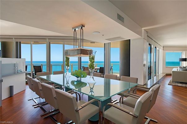 Dining room, Interior, Pendant Lights, Water, Wood Texture Flooring