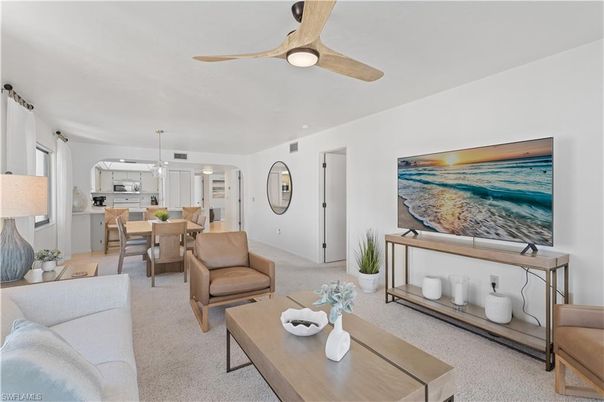Dining room, Interior, Kitchen, Living room, Pendant Lights