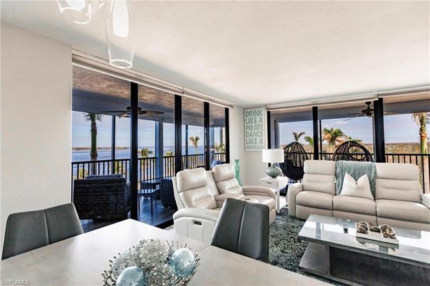 Dining room, Interior, Living room, Water
