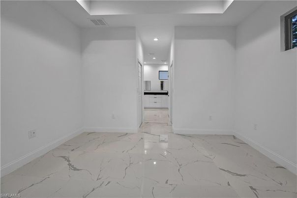 Empty room, Interior, Marble, Recessed Lighting
