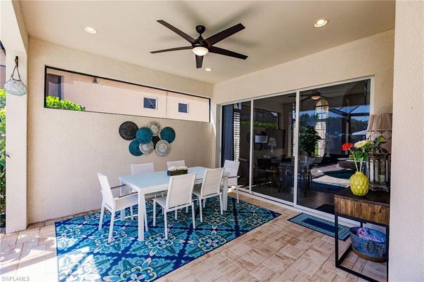 Dining room, Interior, Recessed Lighting