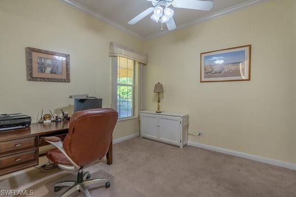 Home Office, Interior