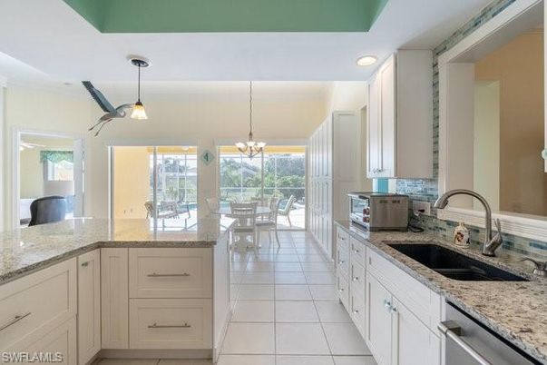 Chandelier, Dining room, Interior, Kitchen, Pendant Lights, Recessed Lighting