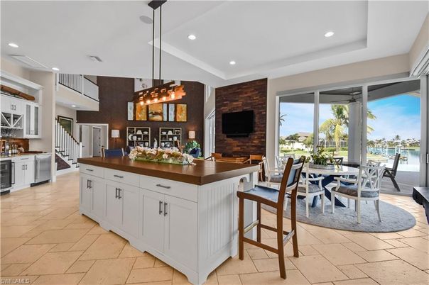 Dining room, Interior, Kitchen, Pendant Lights, Recessed Lighting, Stone Walls