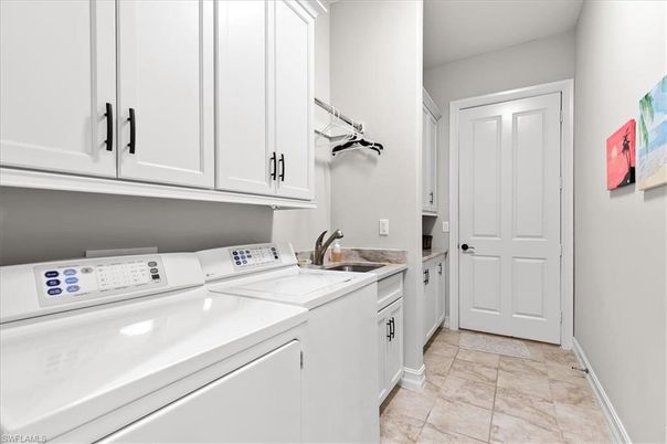 Interior, Washer