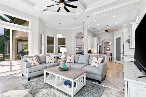 Interior, Kitchen, Living room, Pendant Lights, Recessed Lighting, Stainless Steel Appliances