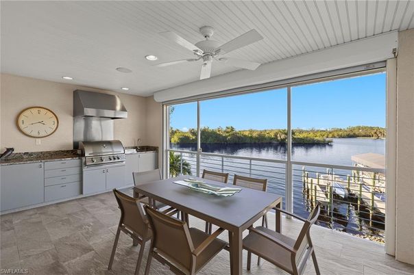 Dining room, Interior, Recessed Lighting, Water