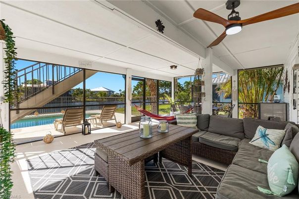 Interior, Living room, Sun Room