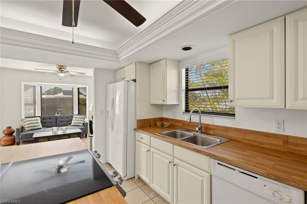 Interior, Kitchen, Living room