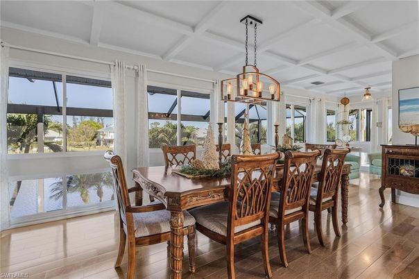 Chandelier, Dining room, Interior, Pendant Lights, Wood Texture Flooring
