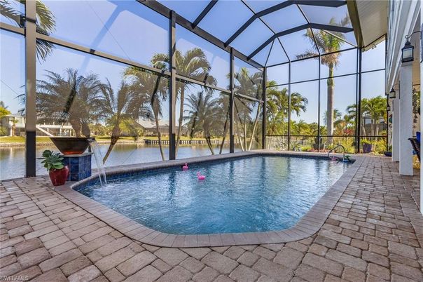 Glass Ceilings, Interior, Pool, Sun Room, Water