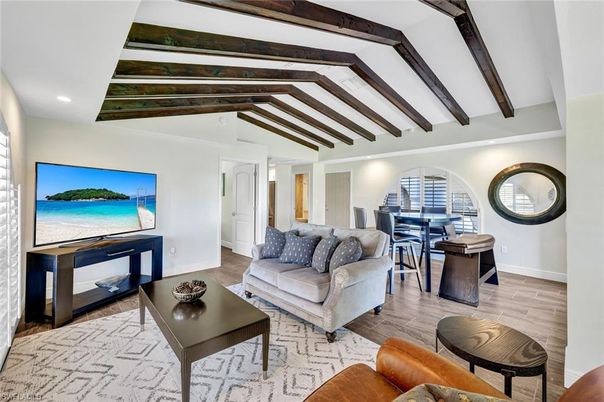 Dining room, Interior, Living room, Recessed Lighting, Wooden Beams, Wood Texture Flooring
