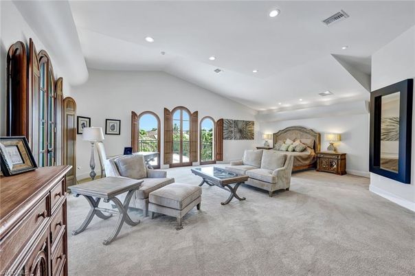 Bedroom, Interior, Living room, Recessed Lighting