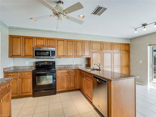 Interior, Kitchen, Recessed Lighting