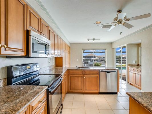 Interior, Kitchen, Recessed Lighting