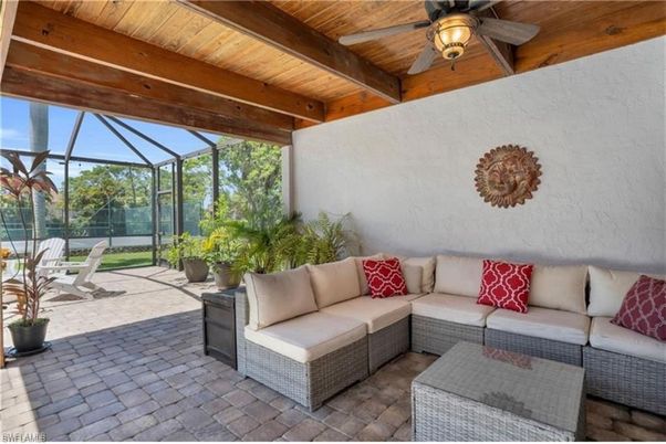 Glass Ceilings, Interior, Living room, Sun Room, Wooden Beams, Wooden Ceilings