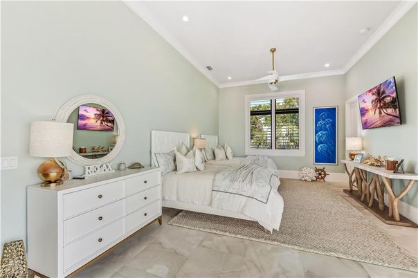 Bedroom, Interior, Recessed Lighting