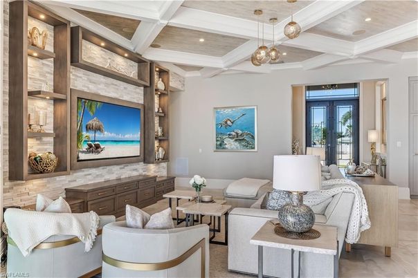 Interior, Living room, Pendant Lights, Recessed Lighting
